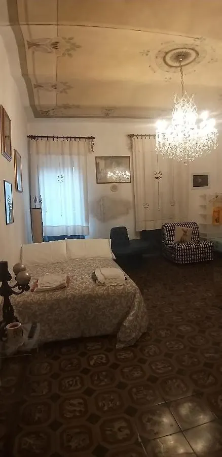 Vasari Home Arezzo 0*,  Italy
